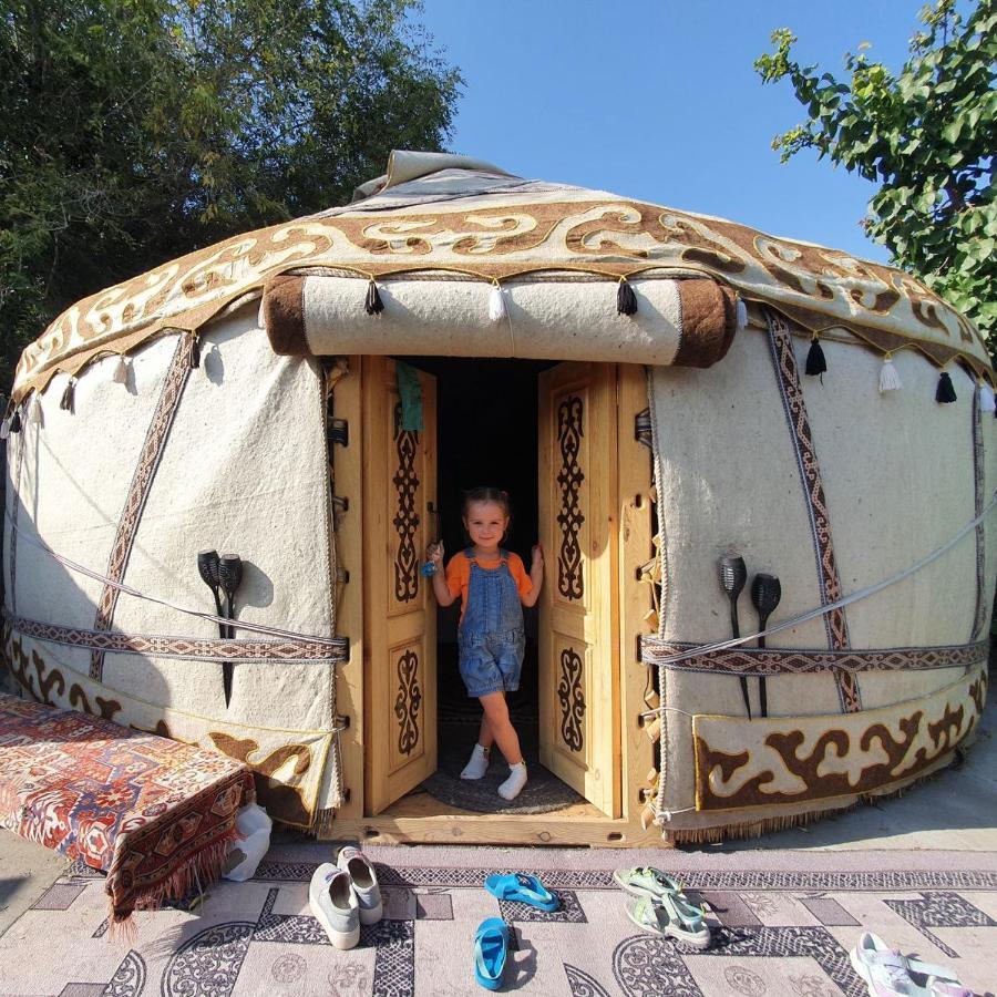 Bed and Breakfast Agat Yurt Camp Kaji-Say Exteriér fotografie