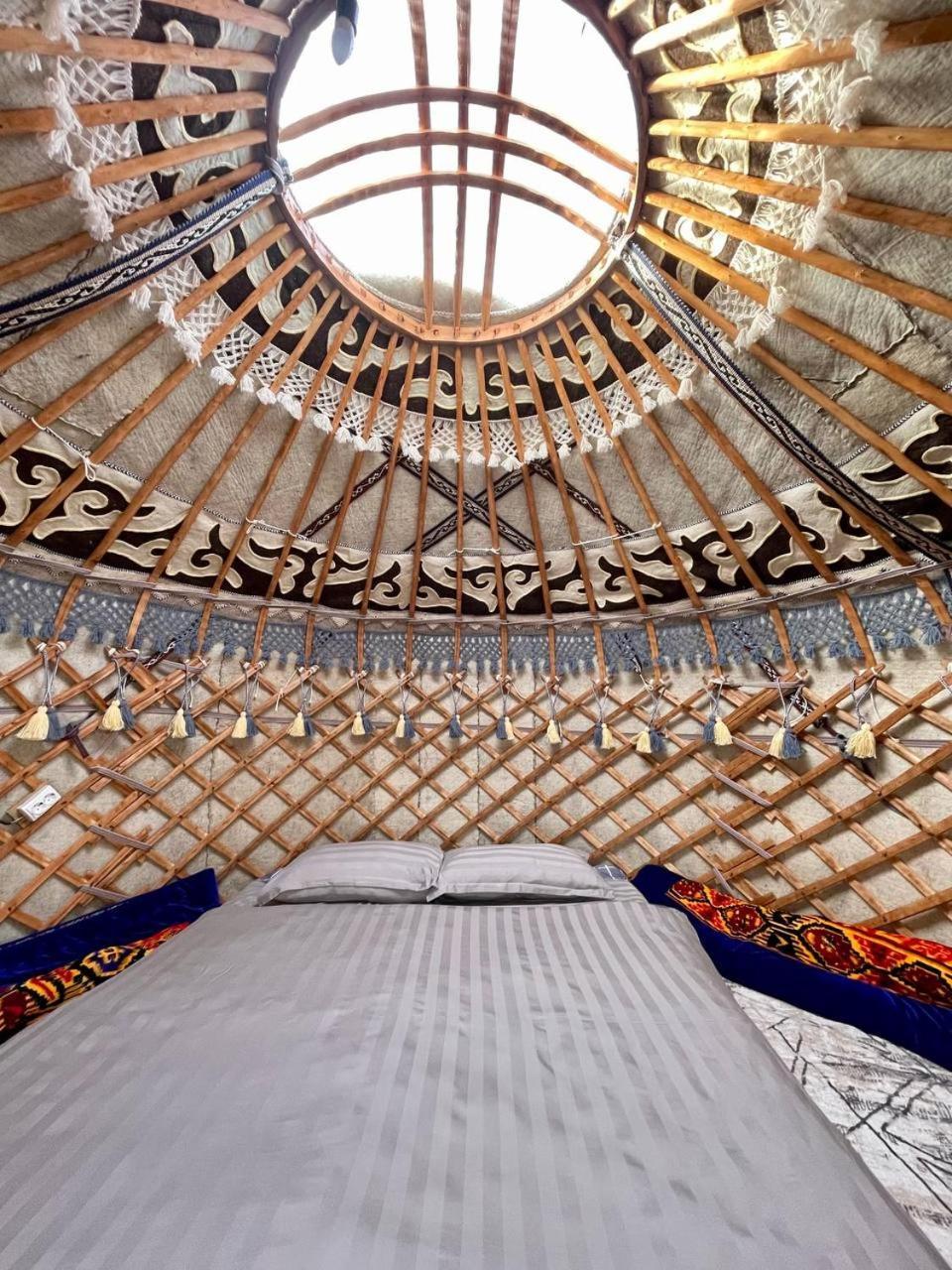Bed and Breakfast Agat Yurt Camp Kaji-Say Exteriér fotografie